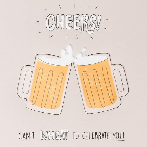 Hallmark Cartão de aniversário engraçado de cerveja de todos nós (To A Dad Who's Lager Than Life)