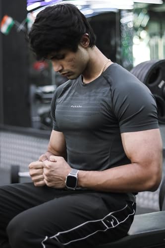 Image of FUAARK Nylon Seamless Compression Half Sleeves Dry Fit T-Shirts for High Performance in Gym & Workout