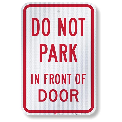 Panneau Do Not Park In Front Of Door en aluminium réfléchissant 30x45 cm