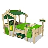 Das schräge Spielbett verfügt über ein Dach, massive Pfosten, 58x58 mm und extrastabile Bretter, 18 mm