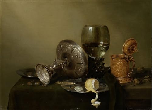 Toile nature morte à la chope dorée pour l'ambiance du salon