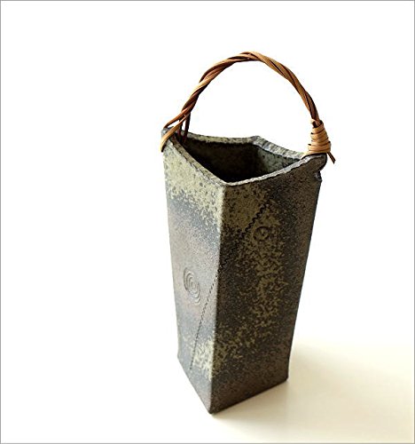 Amazon.co.jp: 花瓶 おしゃれ 花器 和風 信楽焼 和陶器ベース 蔓付きB