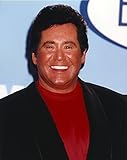 Wayne Newton in Formal Outfit Portrait Photo Print (8 x 10)