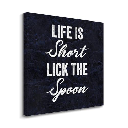 Cuadro en lienzo decorativo Life is Short para llenar de alegría y optimismo tu dormitorio