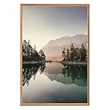 Apportez une touche de décoration haut de gamme à votre d'intérieur avec le tableau encadré à la finition mate zen 65x97 cm. Cette impression à la finition mate est réalisée avec des encres sans solvant sur un matériau en fibres de bois certifié FSC. Elle est encadrée par une baguette couleur bois en résine recyclée à 92%, de 3,5 cm de largeur et 3 cm de hauteur. Cela met en valeur l'image tout en assurant la rigidité et la tenue du ta