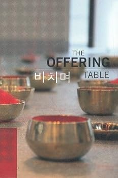 Paperback The Offering Table: Women Activst Artists From Korea Book