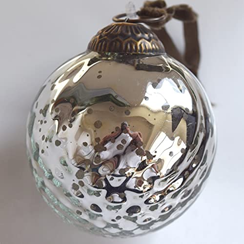 Set of 4 Silver Mercury Glass Ornaments (3.15'...