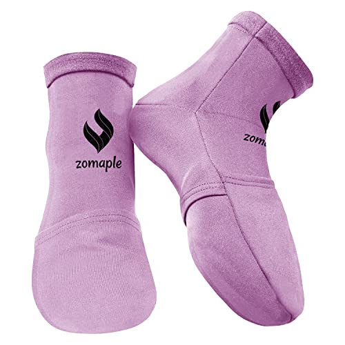Keep Hot Feet Warm this Winter with Cold Socks