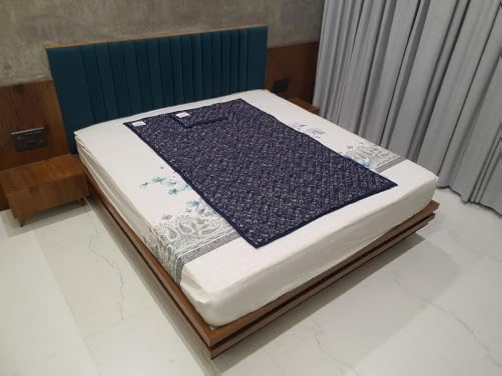 Bio Magnetic Mattress Topper/Pad with Pillow Pad