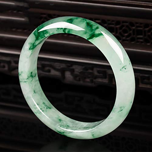Bracelet en jade glacé type cireux pour sublimer un poignet nu - 3