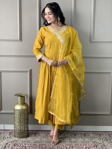 Image of Shiv Textiles Women's Chanderi Silk Embroidered Kurta Pant Dupatta Set(JDA-Olivia-Mustard-M)