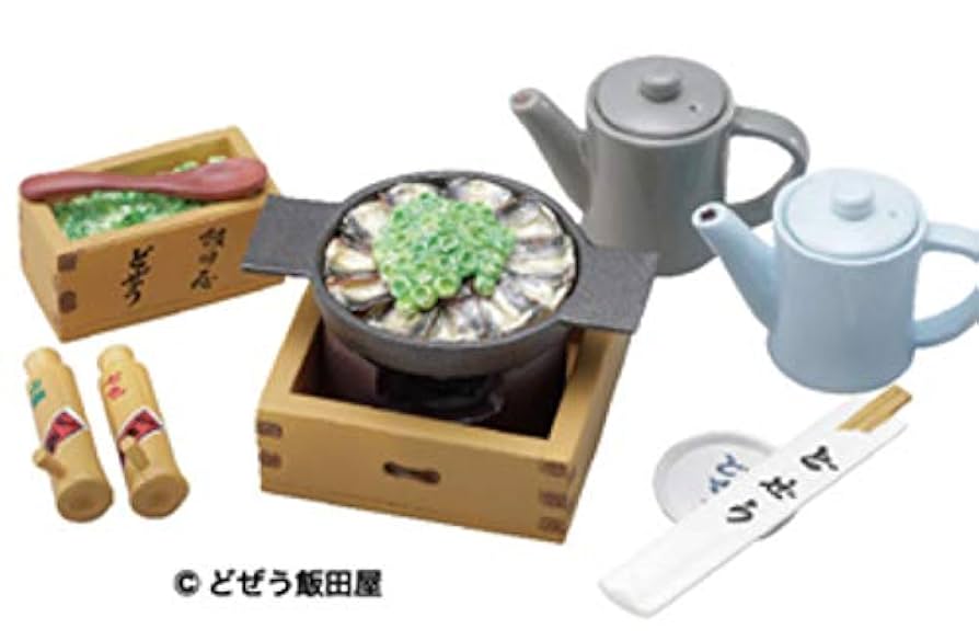 浅草 助六 伝統的日本ミニチュアフィギュア 2体 翁 夫婦 ケース付き