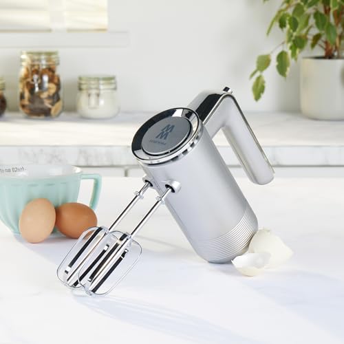 PROGRESS by WW EK5250WW Hand Mixer, Easy-Store, Dough Hooks & Mixing Beaters, 5 Speed Settings, Baking/Cooking, Whisk, Bread, Muffins, Salad Dressings, Omelettes, Storage Base Included, 300 W