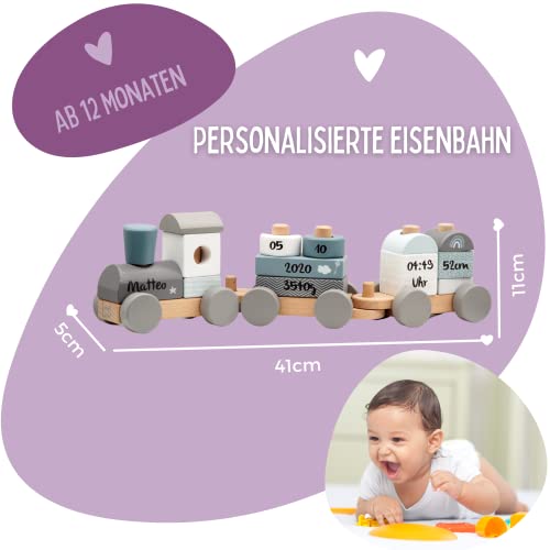KIDSLINO Holz Eisenbahn blau - personalisierbar, zur Geburt Jungen, Handmade Holzspielzeug mit Steckformen, Personalisierte Geschenke Baby, Holzzug mit Name & Geburtsdaten – Bild 4