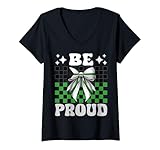 Photo Gallery donna be proud demiromantic pride bandiera lgbtq coquette bow maglietta con collo a v Photo Gallery donna be proud demiromantic pride bandiera lgbtq coquette bow maglietta con collo a v