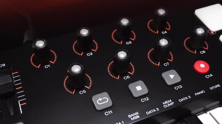 M-Audio Oxygen 61 IV - 61-Key USB/MIDI Keyboard Controller