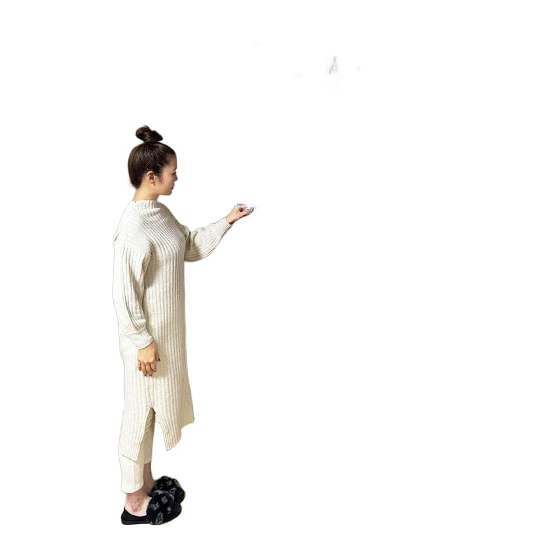 Amazon｜本棚 突っ張り ラック 幅61cm ブラック×ナチュラル｜本棚