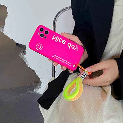 Coque iPhone 12 Pro Max cordon smiley pour garder les mains libres en festival