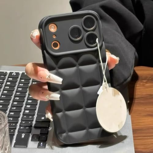 Coque silicone brillant iPhone 17 violet quadrillé chocolat premium - 4