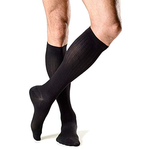 Meia 3/4 panturrilha Masculina 20-30 mmHg Actitud 192b Preta Sigvaris M