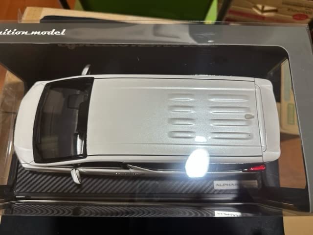 Amazon | 1/18 ミニカー アルファード (H30W) Executive Lounge S