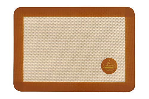 Mrs. Anderson's Baking 60014 Non-Stick Quarter Size Baking Mat, 8.5-Inch x 12-Inch, Silicone