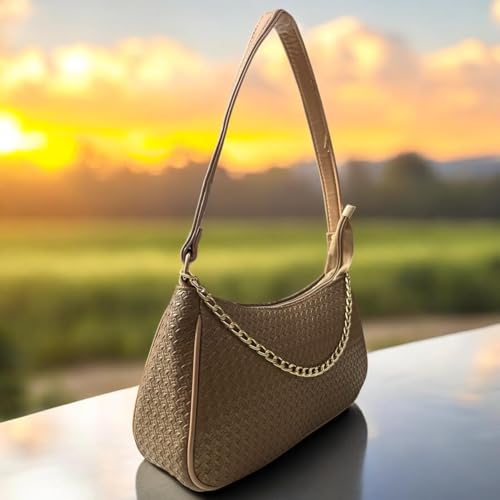 Image of DAISY STAR Woven Textured Shoulder Bag with Gold Chain Detail II Shoulder Handbag for Girl & Women II