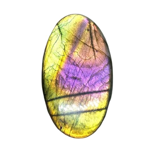 Labradorite cabochon pour fabriquer un pendentif artisanal en atelier de bijouterie