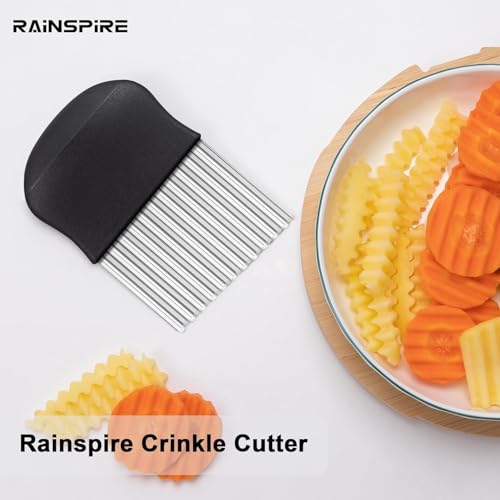 Image of Rainspire Crinkle Cutter for Vegetables & Fruits, Stainless Steel Wavy Knife for Potato Fries, Carrot Chips & Salad Garnishing, Ergonomic Handle, Black Vertical Cutter