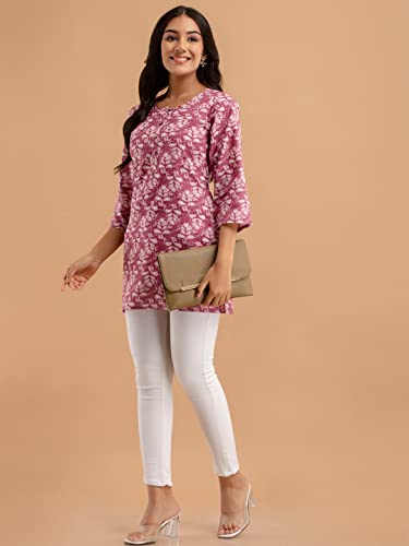 Image of feranoid Women Cotton Printed Straight Short Kurti
