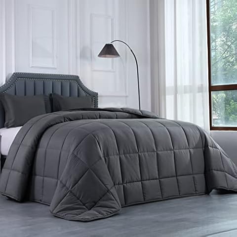 HOMBYS Oversized King Comforter 136 x 120, Alaskan King Size Bed Comforter, Extra Large Down Alternative Comforter Duvet Insert for All Season with Corner Tabs Cover