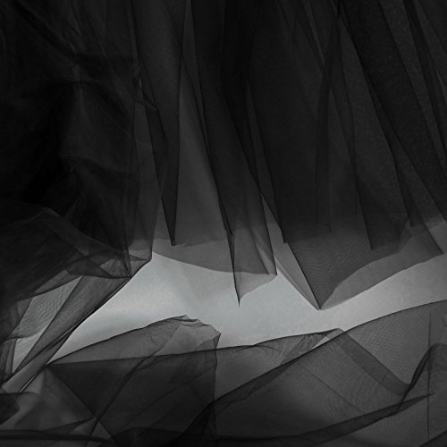 On trend fabrics Tulle soyeux Noir 150 cm de largeur vendu au mètre