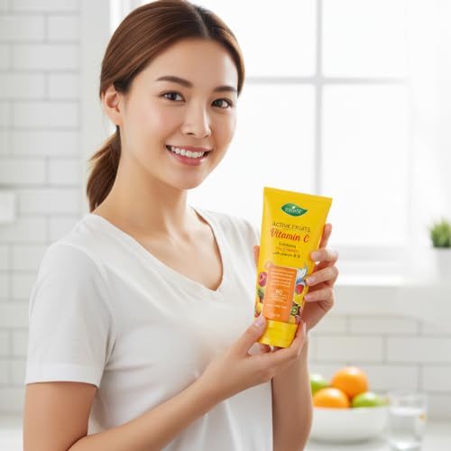Image of Natura Active Fruits Vitamin C Face Wash | Exfoliating, Brightening, Sun Damage Protection, Oil Control | With Vitamin B3 | For Glowing Skin | No Paraben, Men & Women, All Skin Types - 150 ml