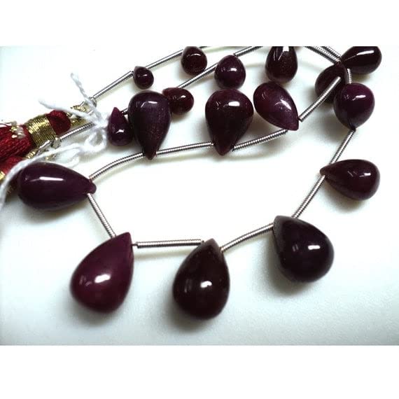 Perles de rubis briolette précieuses pour donner vie à vos plus beaux bijoux