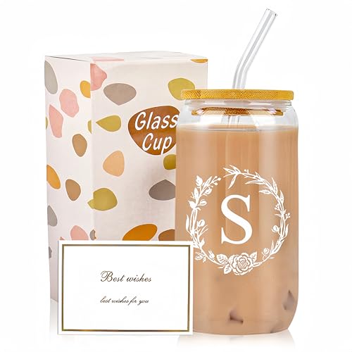 Dmnnlp A-Z Initial Personalised Gifts for Women, 16oz Iced Coffee Glass Cups with Lids, Straws, Brush & Card, Iced Coffee Birthday Gift Set for Women, Mum, Wife, Friends(S)