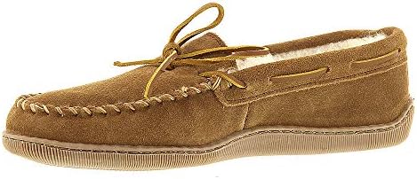 Minnetonka Men's Sheepskin Hardsole Moccasin Slippers 12 M Tan