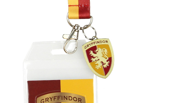 Amazon.com: Harry Potter Gryffindor Lanyard With 3D Metal Charm ID