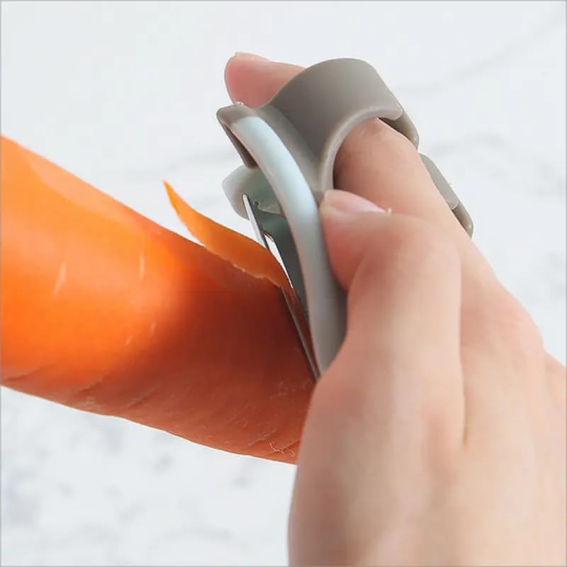 Finger Grip Vegetable Peeler | Black and Green Color | Silicone Vegetable Peeling Tool for Potatoes, Carrot, Cucumber (Black)