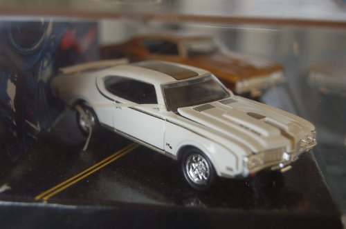 Hotwheels Muscle Cars Oldsmobile 442 & Chevrolet Chevelle 1:64 miniatura 2