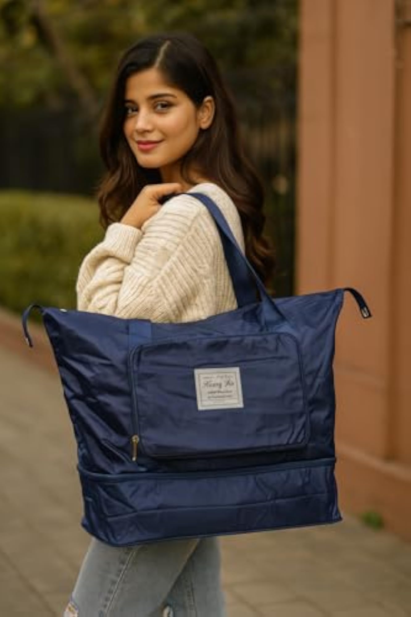 Stylish Lightweight Weekender Overnight Bag for Women