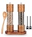 Produktbild Salz und Pfeffermühle Holz 2er Set, Gewürzmühle mit Keramikmahlwerk, Salz und Pfefferstreuer mit untersetzer, pfeffermühle peugeot, Verstellbarem für Gewürze Pfeffer Salz 2er Set 21.5 cm