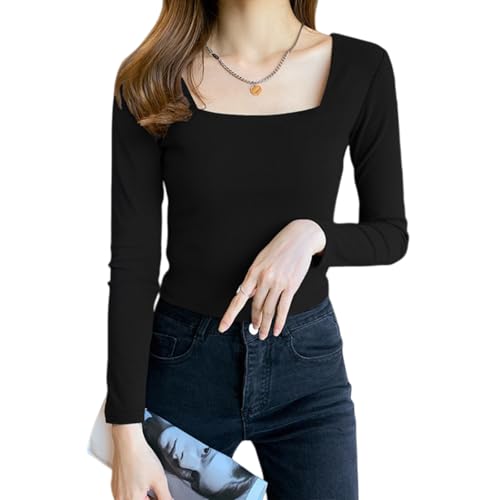 フィット感のあるトップス