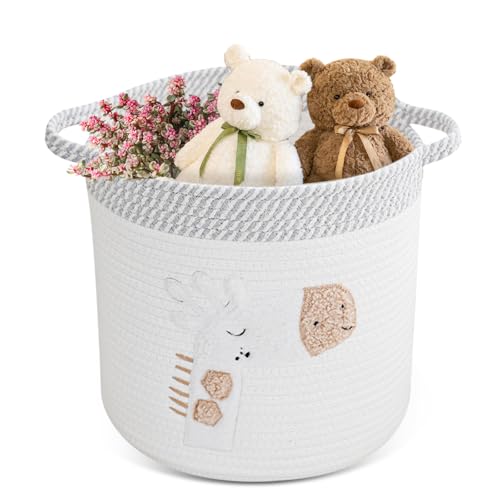 Panier à linge bebe chevreuil idéal sur la table à langer