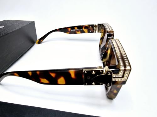 Image of Luxury Eyewear, Designer Square Sunglasses, UV 400 protection, Thick and strong Frame, for Men and Women