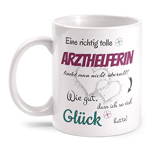 Fashionalarm Tasse Eine richtig tolle Arzthelferin beidseitig Bedruckt mit Spruch & Motiv als Geschenk-Idee für Medizinische Fachangestellte, Weiß 330 ml