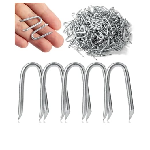 Bates Choice Fence Staples, 200 pcs, 1" Galvanized Steel, Silver, U Shaped Nails for Wood & Wire Fencing