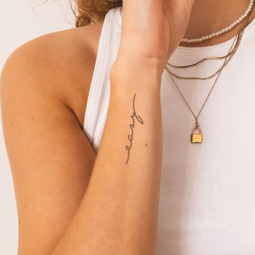 Inkster® Schriftzug easy Tattoo | Temporäres Tattoo mit EU-Kosmetikzertifizierung - das Original | wasserfest + vegan | revolutionäres 2-Wochen-Tattoo | Klebetattoos + Fake Tattoos Cover