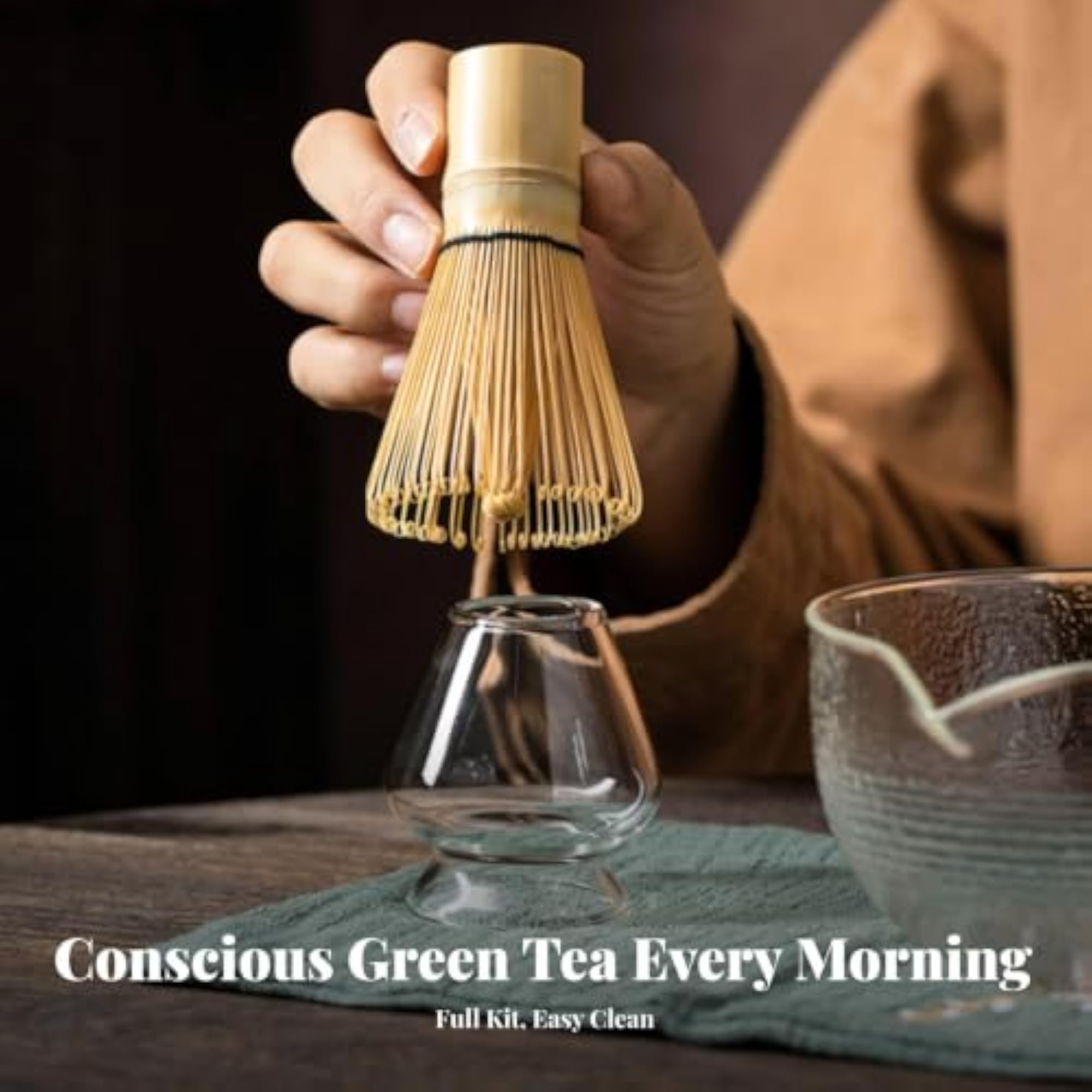 Elegant Powdered Green Tea Making Kit with Textured Glass