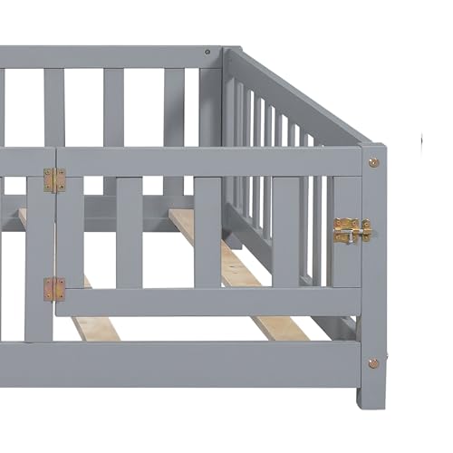 Cama plataforma de piso de tamanho casal com cerca e porta para crianças, moldura de cama Montessori