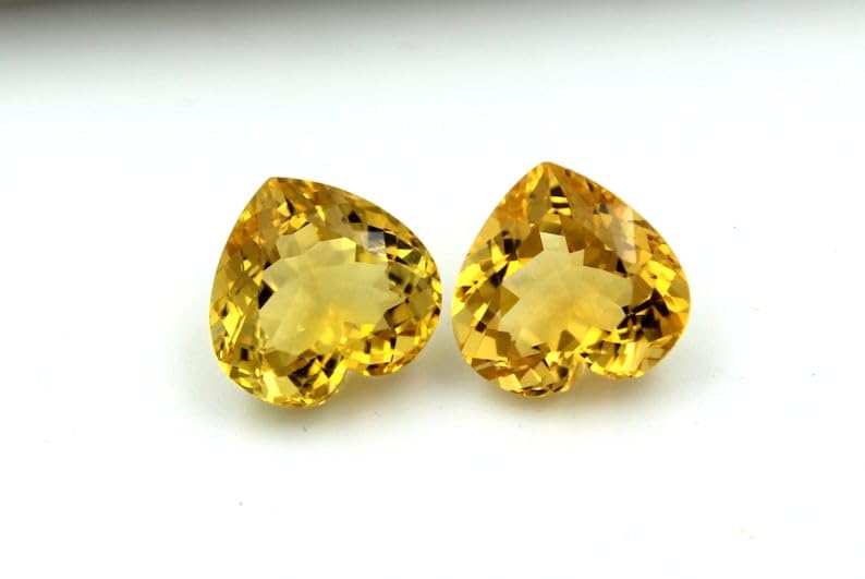 Cœur en citrine naturelle pour fabriquer votre bague ou collier personnalisé en DIY